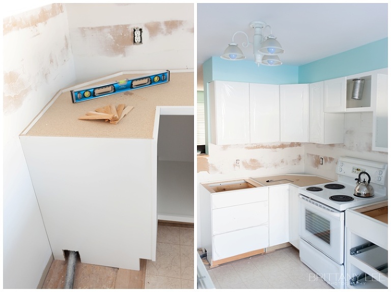 kitchen renovation - white and tourquoise kitchen  