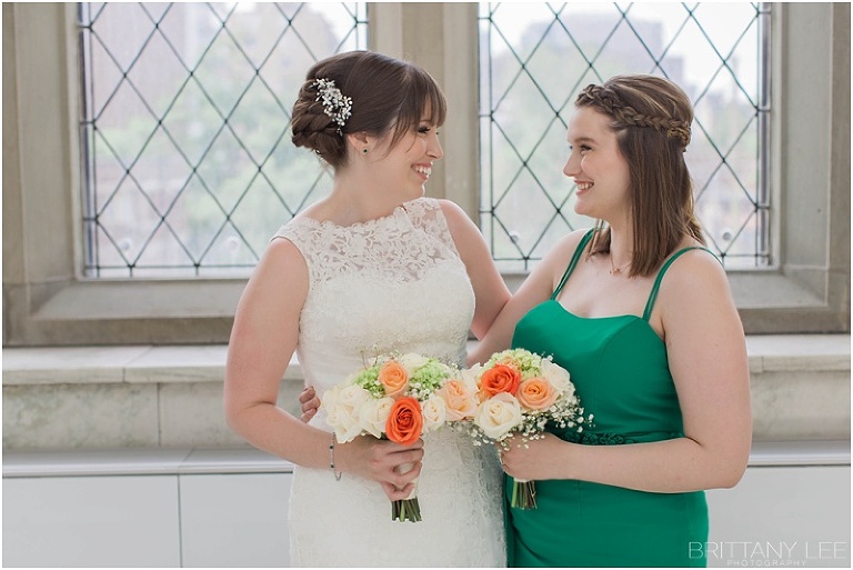 Wedding party photos, green bridesmaid dresses