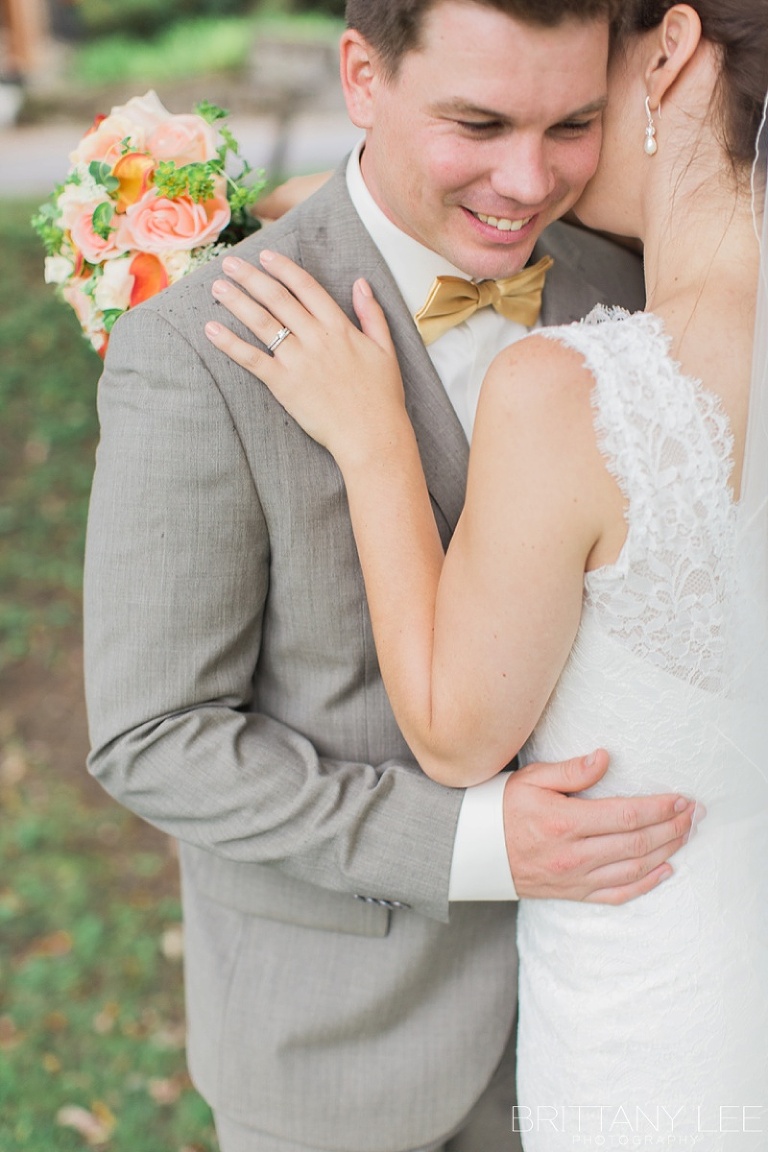 Bride and Groom photos at the Marshes Golf Course in Ottawa