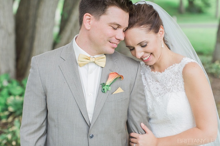 Bride and Groom photos at the Marshes Golf Course in Ottawa