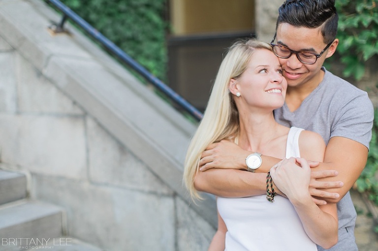 Engagement session at Tabaret Hall, Univeristy of Ottawa - Causal outfits