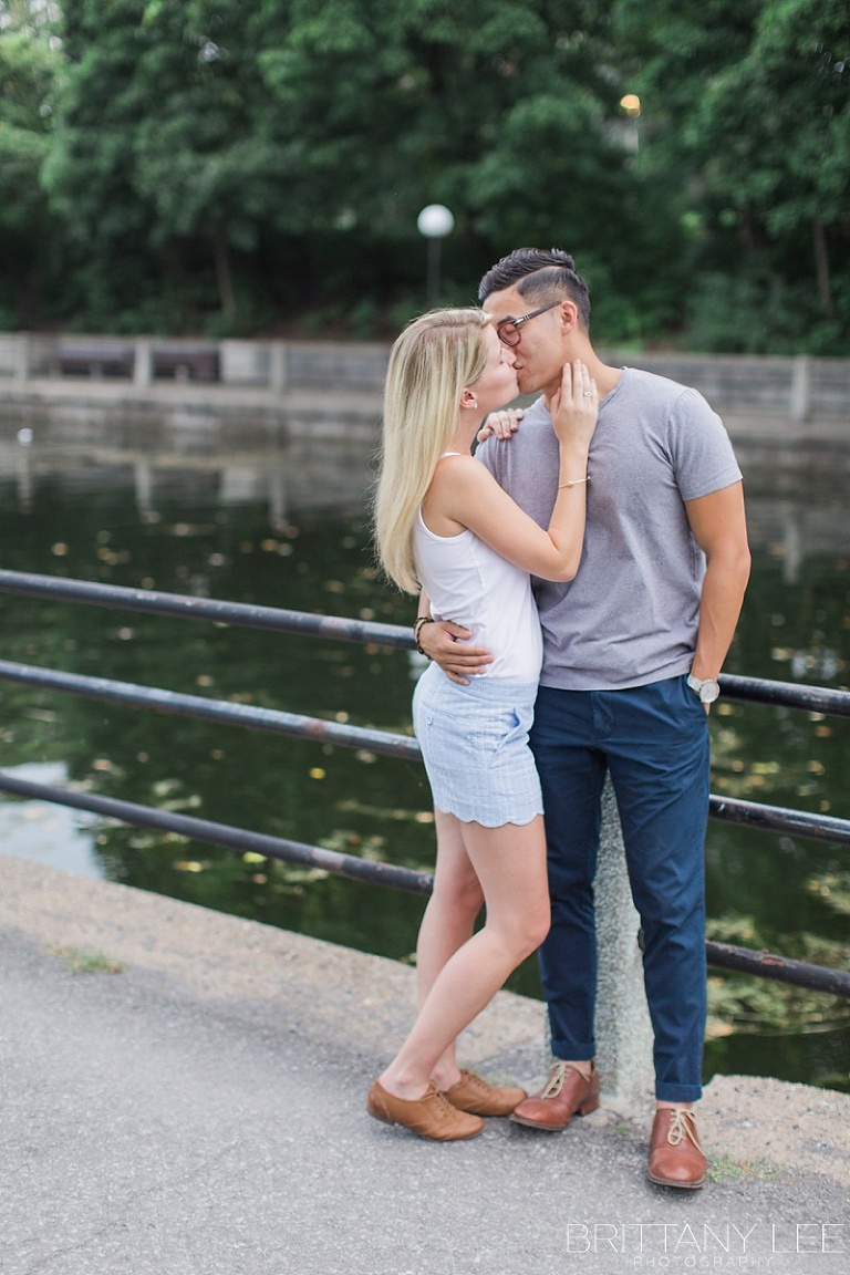 Engagement session at Tabaret Hall, Univeristy of Ottawa - along Ottawa River