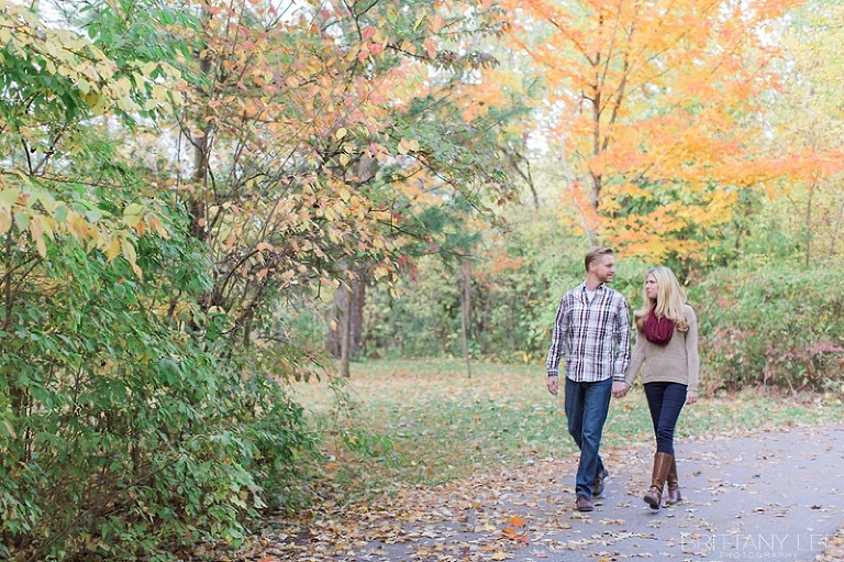 Andrew_Hayden_Park_Ottawa_Fall_Engagement_02