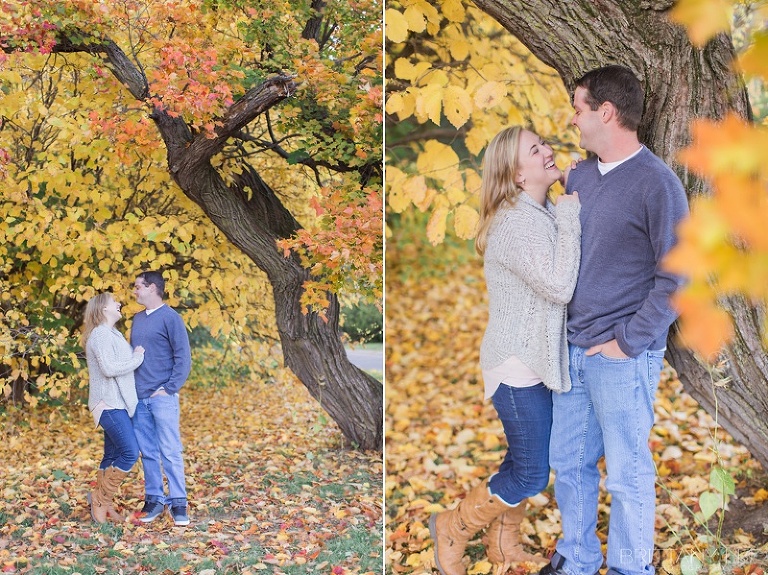 Ottawa_Fall_Arboretum_Engagement_Session_01