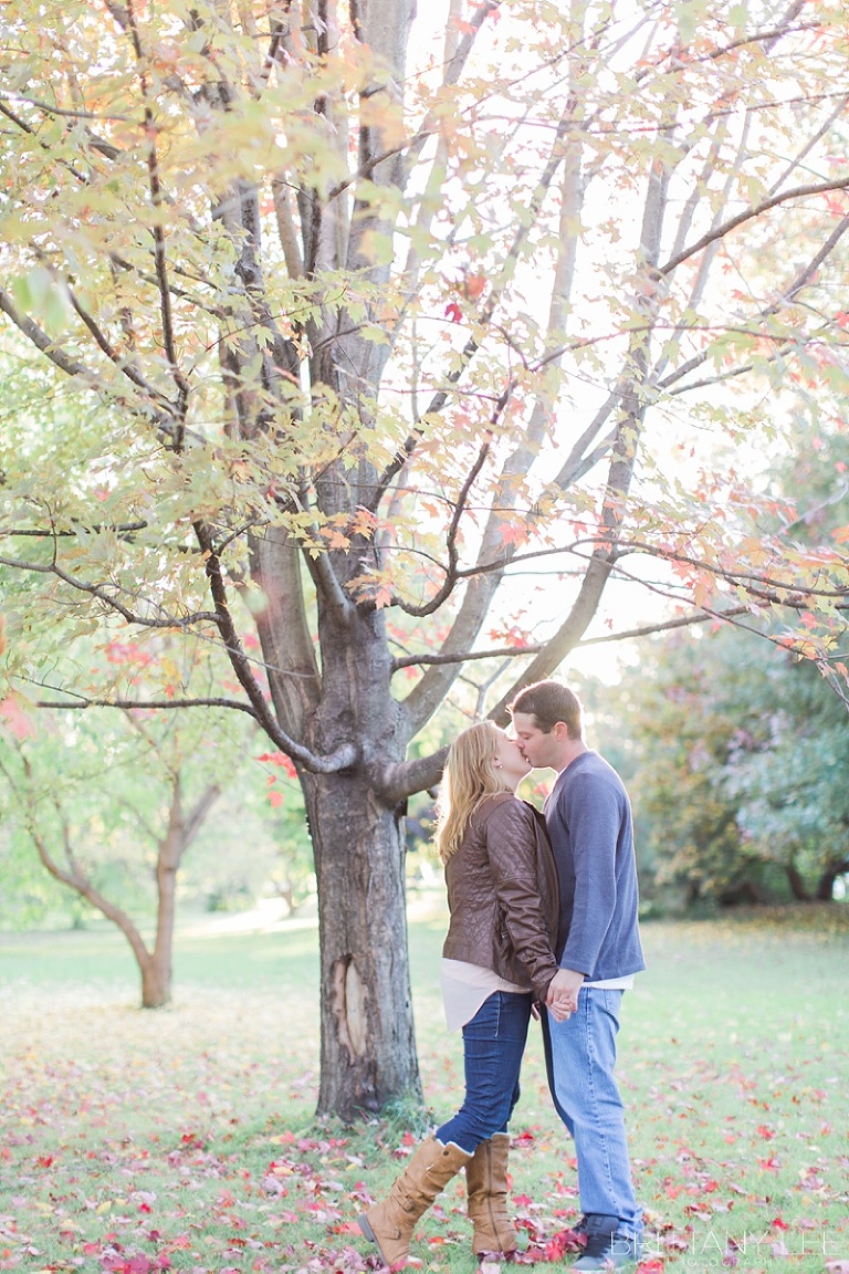 Ottawa_Fall_Arboretum_Engagement_Session_013