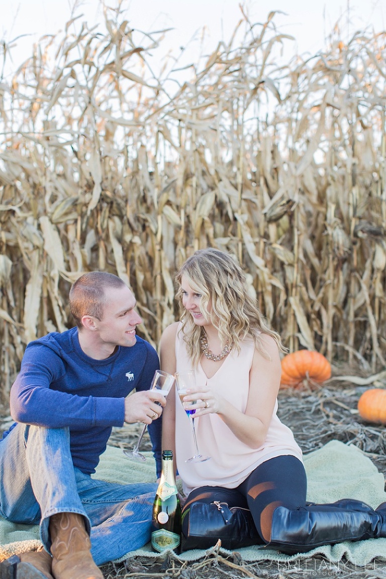 Ottawa_Pumpkin_Farm_Engagement_Session_014