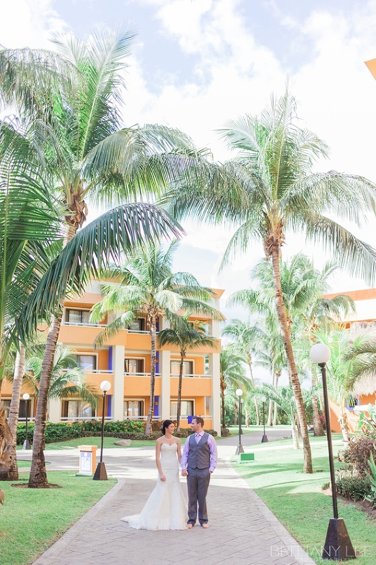 Ottawa Photographer at Destination Wedding Photography in Mexico