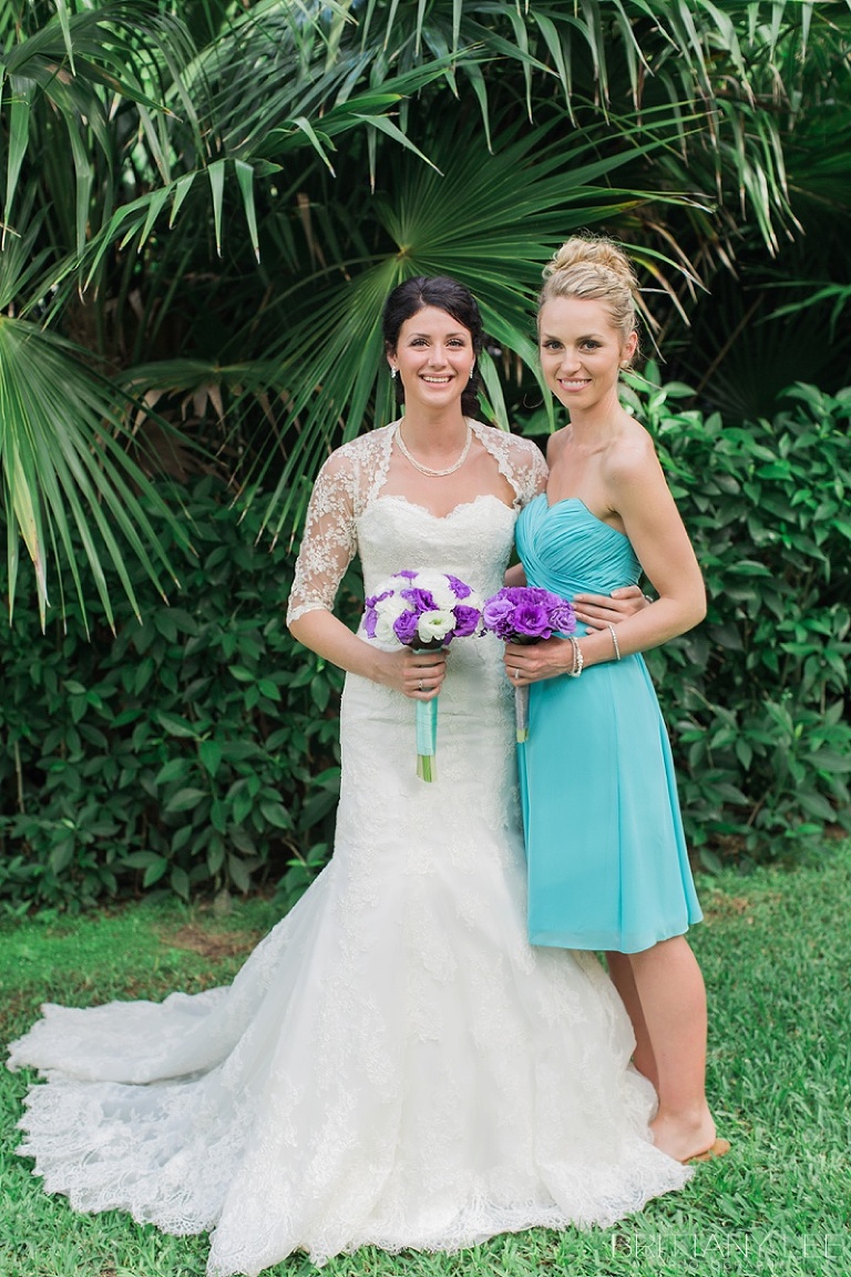Bride and bridesmaids at destination wedding in Mexico in teal