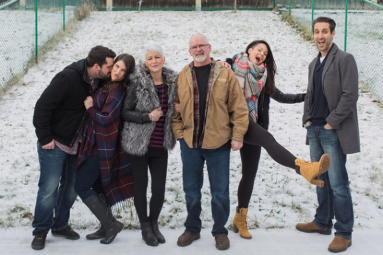 Ottawa _Wedding_Photographer_Christmas_Session_04