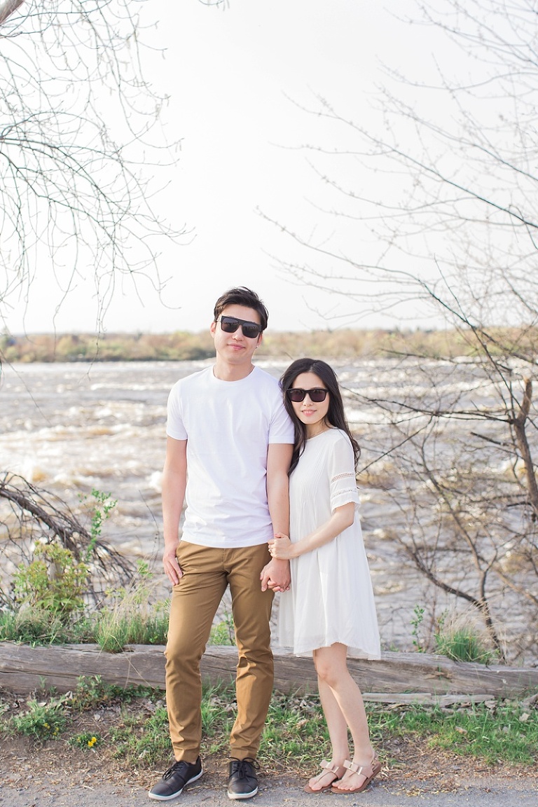 Ottawa Engagement Photos - Engagement Session outfits