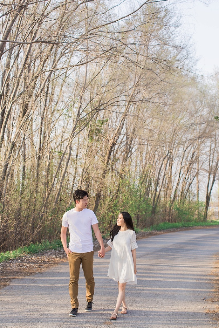Ottawa Engagement Photos - Engagement Session outfits