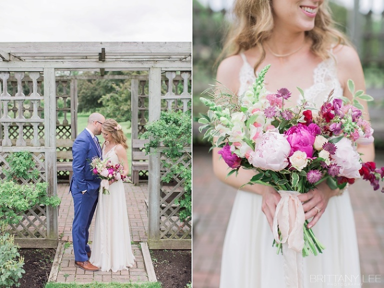 Romantic and modern bridal bouquet by Presh Floral Ottawa