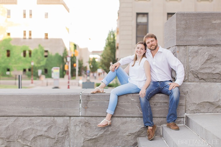 Engagement photos at the stairs of the University of Ottawa 