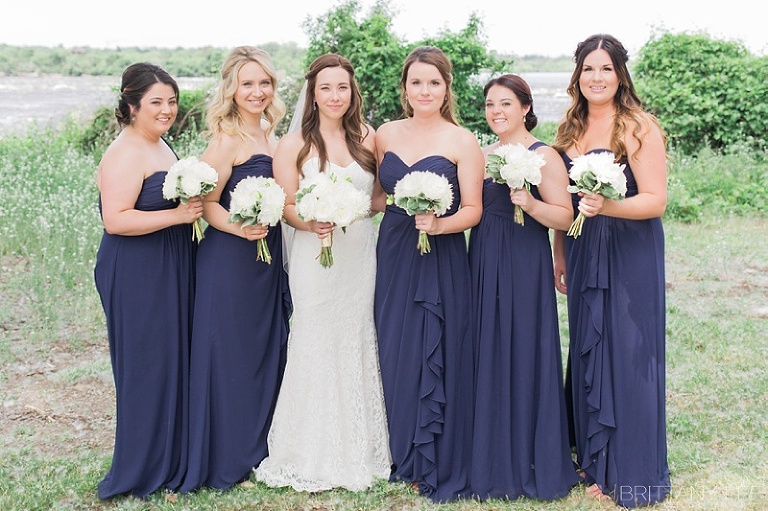 Navy and nautical Ottawa wedding at Britannia Yacht Club