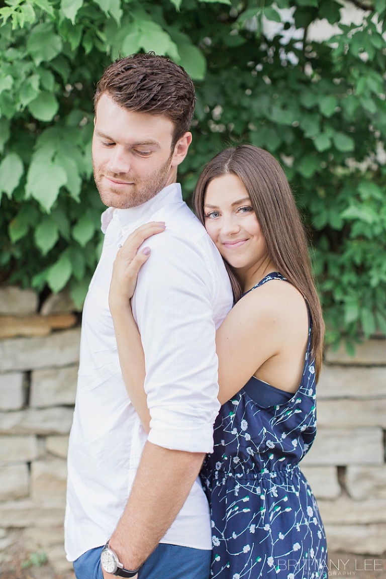 What to wear for engagement photos in Ottawa