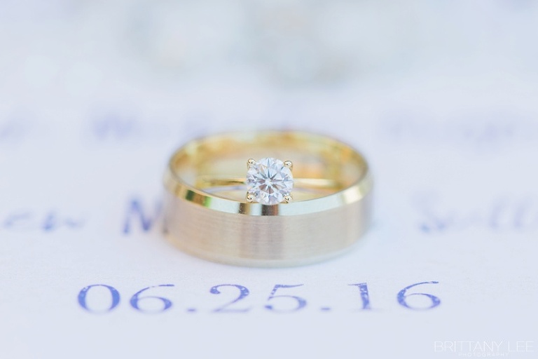 Rustic Ottawa wedding photos