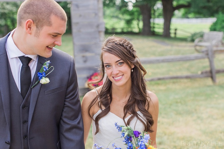 Rustic Ottawa wedding photos