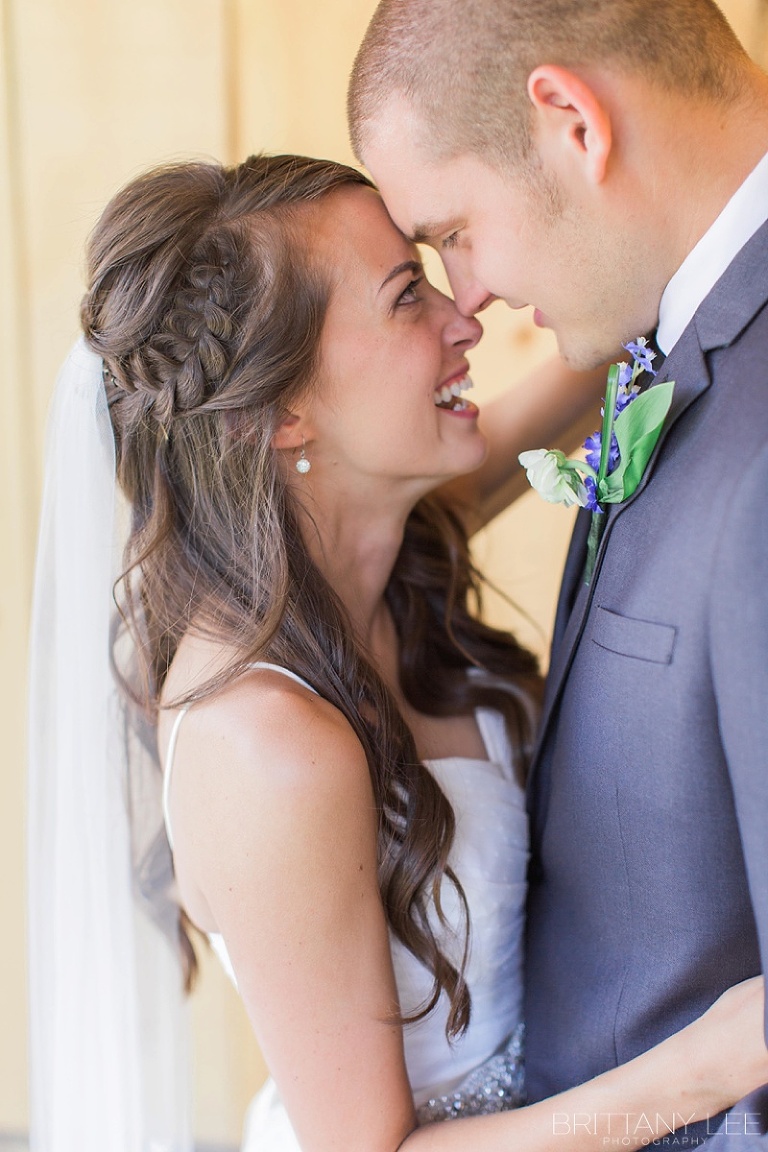 Rustic Ottawa wedding photos