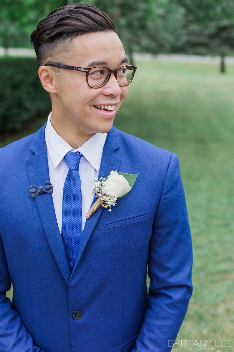 Orchardview Ottawa Wedding Photos - Bride and Groom Pictures