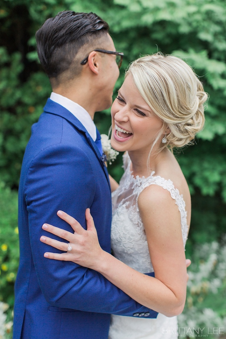 Orchardview Ottawa Wedding Photos - Bride and Groom Pictures