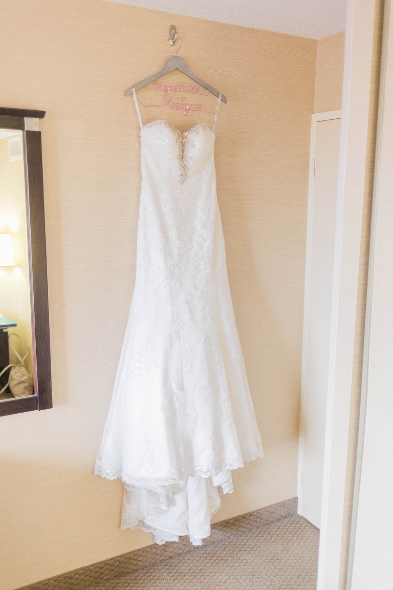 Chic Dow's Lake Lago Wedding in Ottawa by Brittany Lee Photography