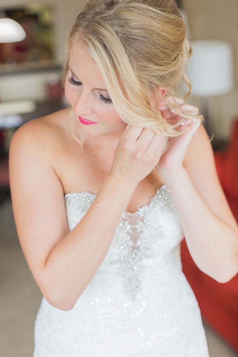 Chic Dow's Lake Lago Wedding in Ottawa by Brittany Lee Photography
