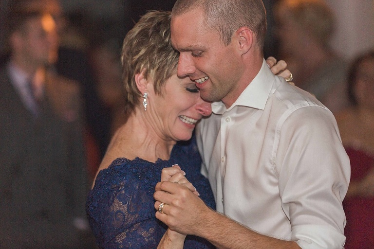 Chic Dow's Lake Lago Wedding in Ottawa by Brittany Lee Photography