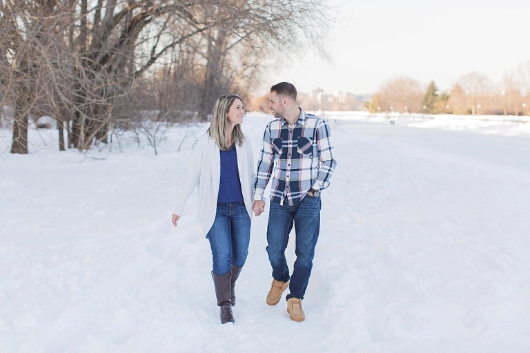 Winter engagement photos at the Ottawa Rideau Canal