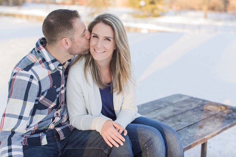 Winter engagement photos at the Ottawa Rideau Canal