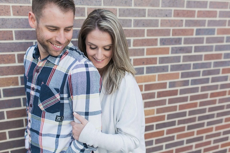 Winter engagement photos at the Ottawa Rideau Canal