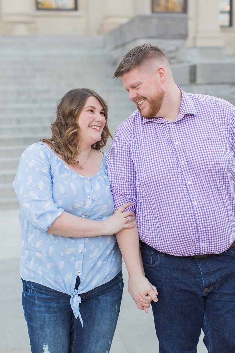 Engagement photos in downtown ottawa during the spring