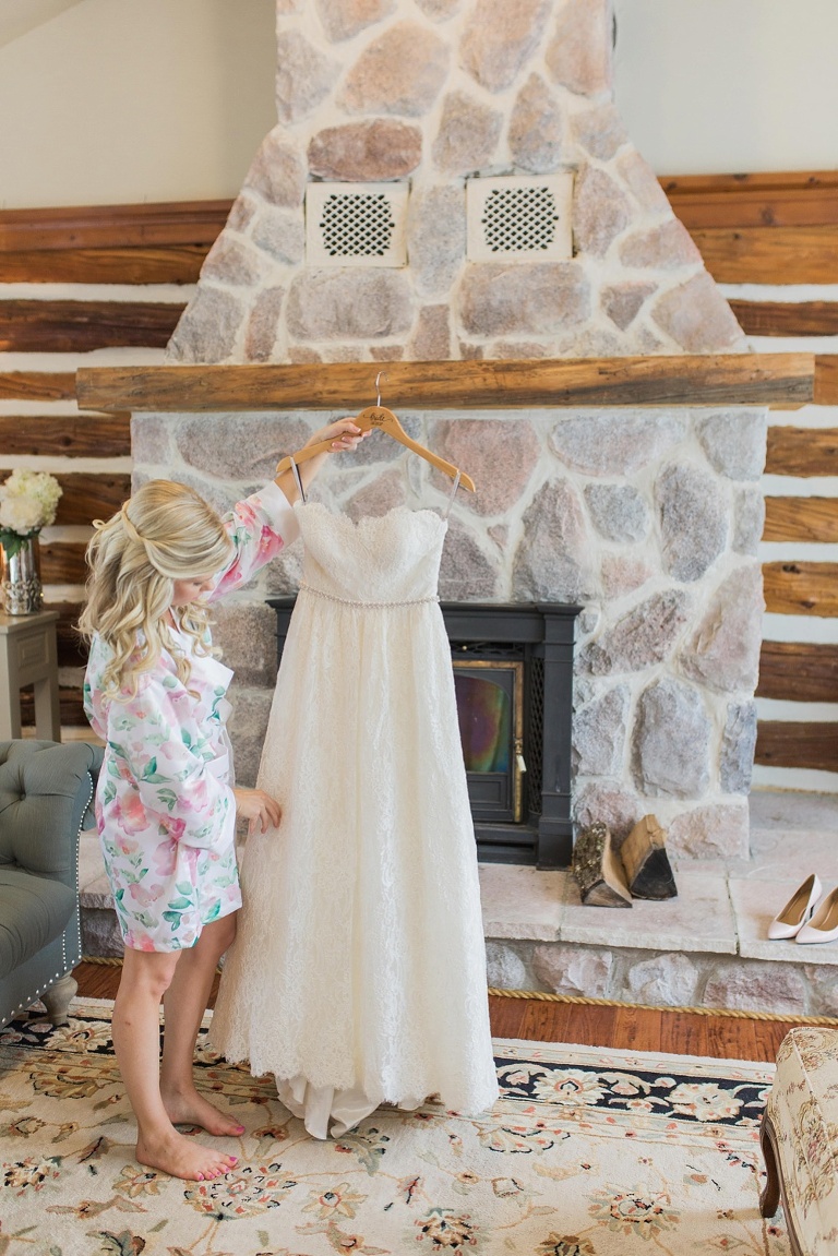 Stonefields Heritage Farm Wedding - Bride getting ready in Farmhouse great room