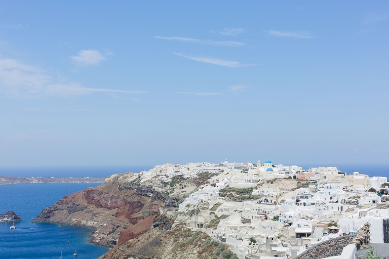 Travel tips and ideas for four day vacation in Santorini Greece