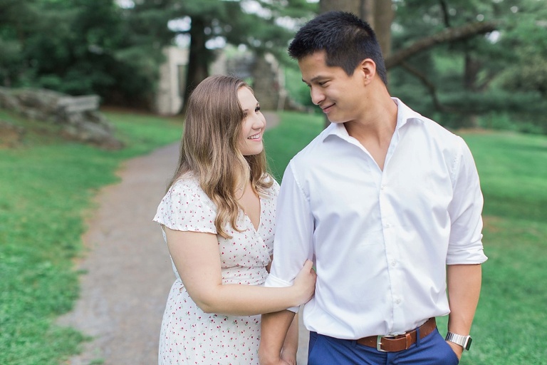 MacKenzie King Park - Abbey Ruins engagement photos