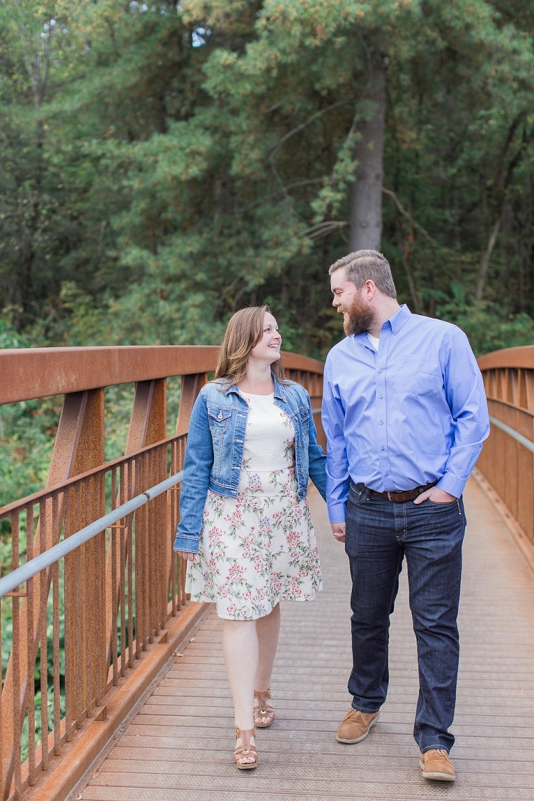Gatineau Park Chelsea Fall Engagement Photos - cozy engagement photos along the Gatineau Park Trail