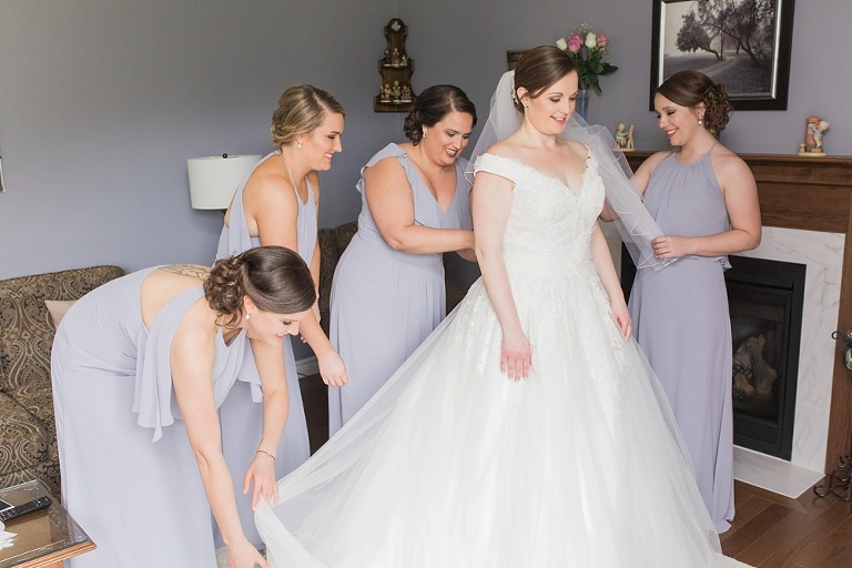 Fitzroy Harbour Spring Wedding with blush and white colour palette