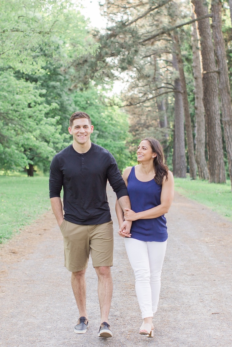 Beautiful summer engagement photos at Ottawa experimental farm