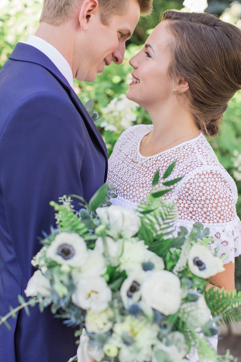 Intimate Fraser Cafe Ottawa wedding at Table 40