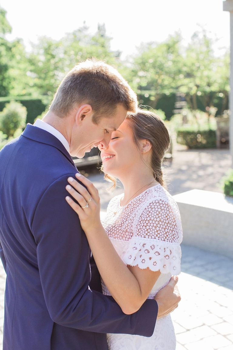 Intimate Fraser Cafe Ottawa wedding at Table 40