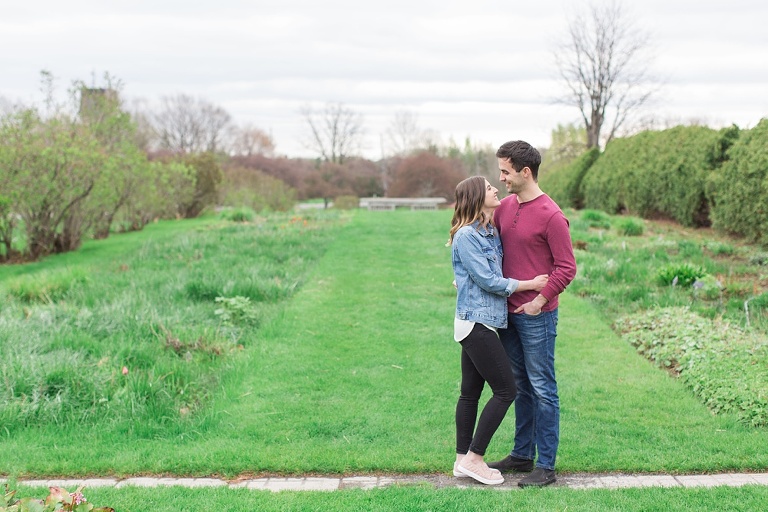 Casual and fun Spring Experimental Farm engagement photos in Ottawa
