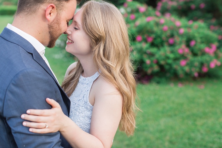 engagement photos at the Ottawa experimental farm and Ottawa Arboretum