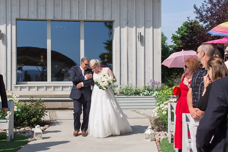 Le Belvedere Summer Wedding outdoor ceremony overlooking Gatineau Hills