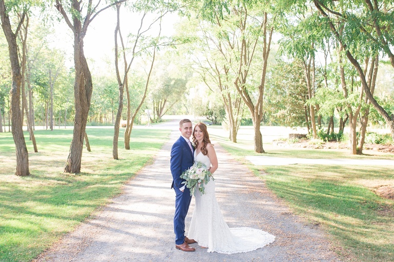 Ottawa Summer wedding at Stonefields Estate - Bride and Groom portraits