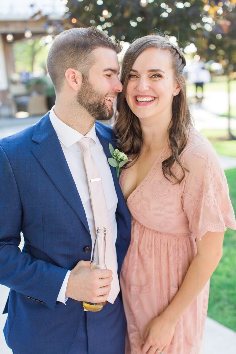 Ottawa Summer wedding at Stonefields Estate - outdoor cocktail reception