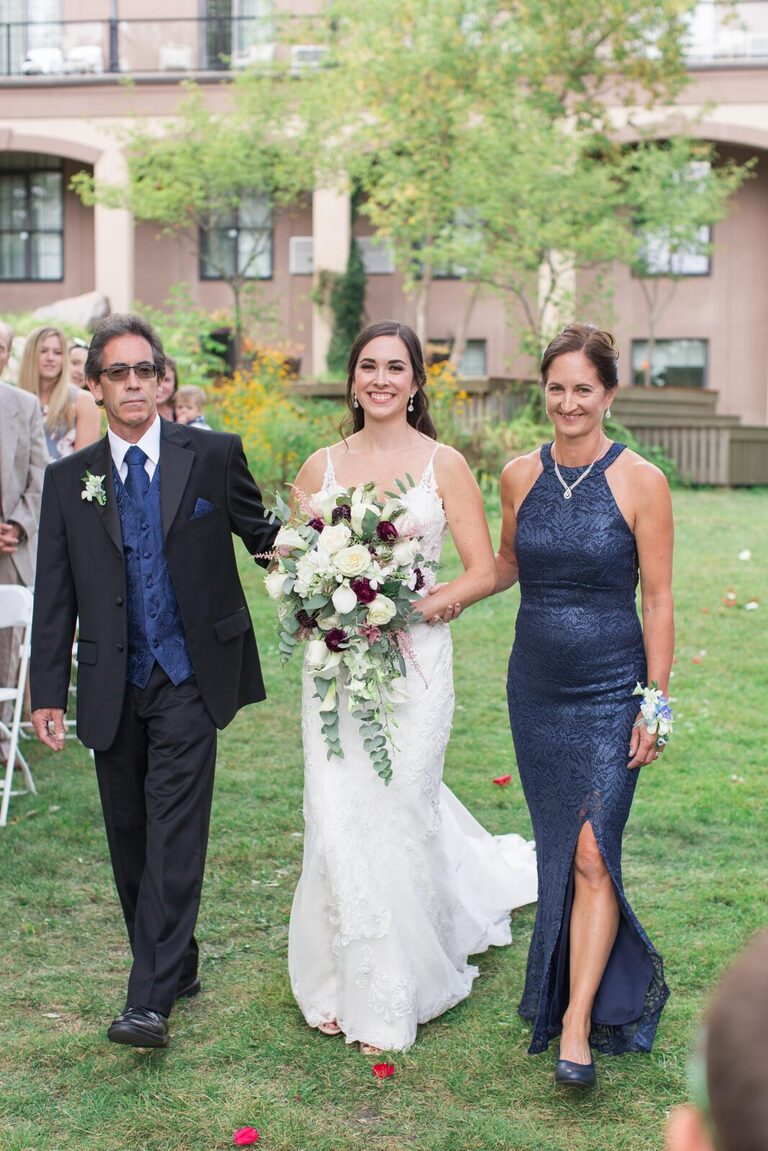 Perth Parkside Inn wedding - outdoor ceremony at Stewart Park