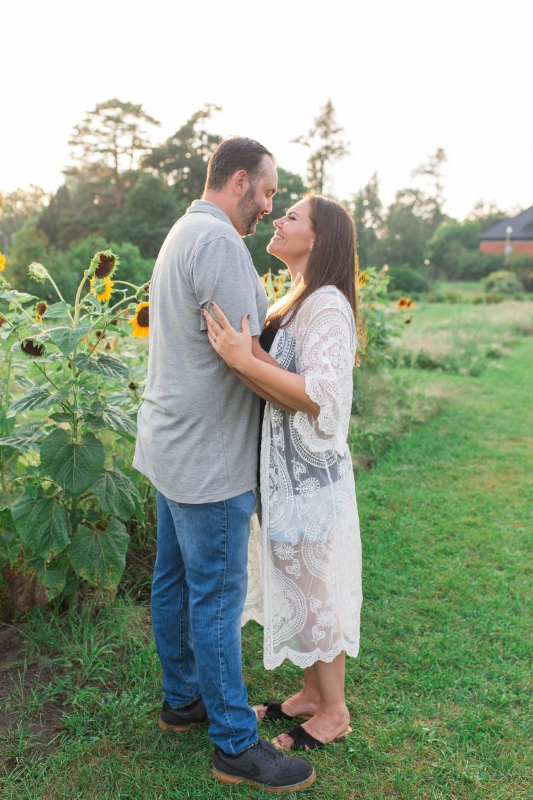 Summer Arboretum Ottawa engagement photo session